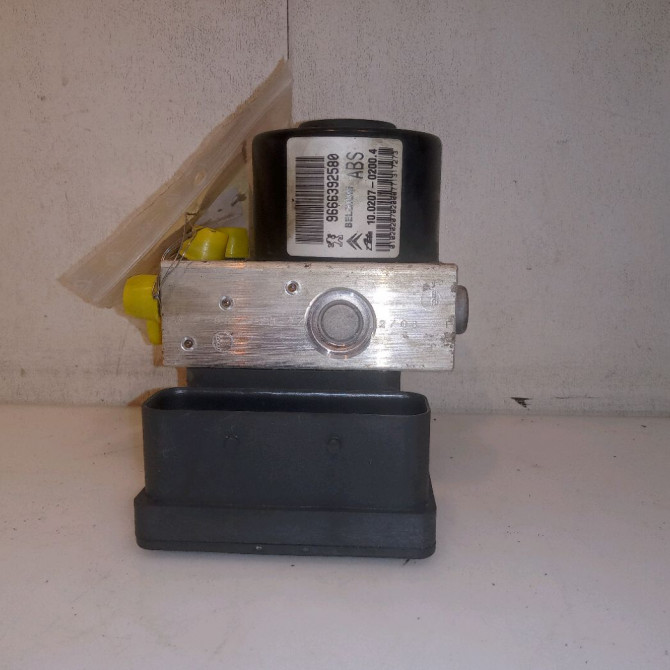 Unité hydraulique ABS occasion CITROEN C3 II Phase 1 11-2009->02-2013 1.6 e-HDi 90ch 4541TV 1