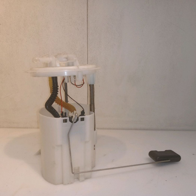 Jauge a carburant occasion RENAULT SCENIC III Phase 1 04-2009->11-2011 1.5 DCI 110ch 172020056R 1