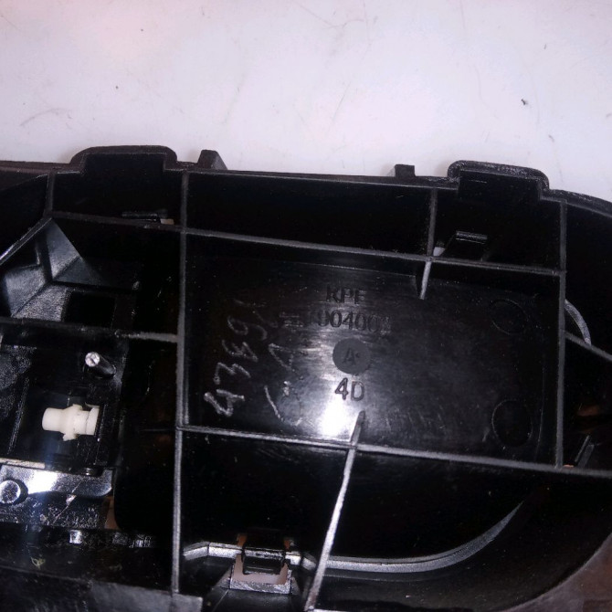 Poignee int porte avd occasion CITROEN DS3 Phase 1 11-2009->03-2014 1.6 HDi 110ch 96834460VV 3