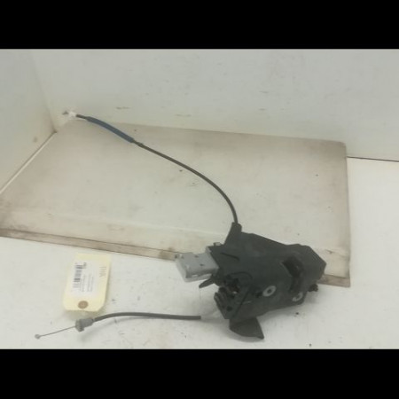 Serrure porte ard occasion PEUGEOT 407 Phase 1 04-2004->07-2008 2.0 HDI 16v 136ch 9138V1