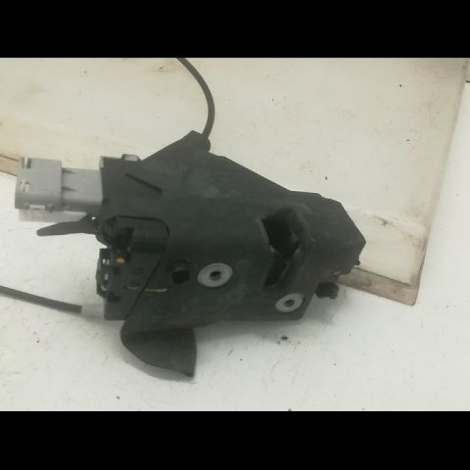 Serrure porte ard occasion PEUGEOT 407 Phase 1 04-2004->07-2008 2.0 HDI 16v 136ch 9138V1 2