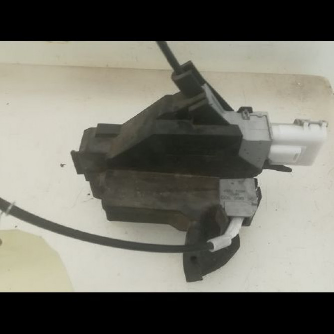 Serrure porte ard occasion PEUGEOT 407 Phase 1 04-2004->07-2008 2.0 HDI 16v 136ch 9138V1 3