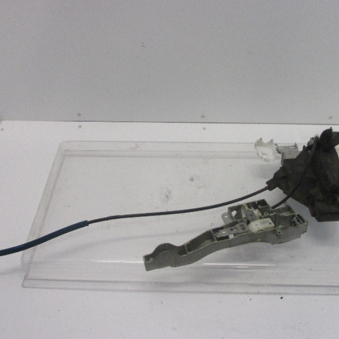 Serrure porte ard occasion PEUGEOT 407 Phase 1 04-2004->07-2008 9138V1 1