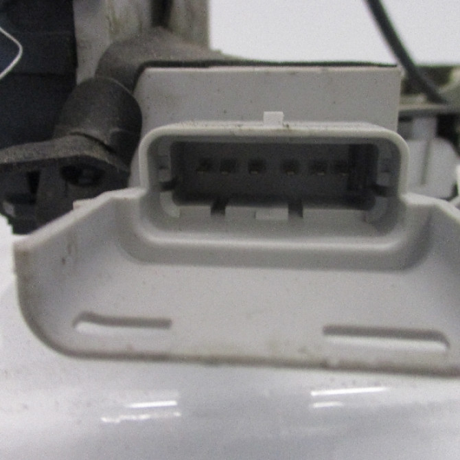 Serrure porte ard occasion PEUGEOT 407 Phase 1 04-2004->07-2008 9138V1 3