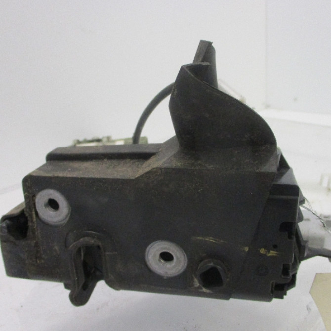 Serrure porte ard occasion PEUGEOT 407 Phase 1 04-2004->07-2008 9138V1 4