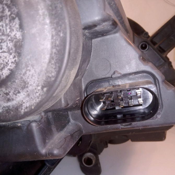 Phare gauche occasion VOLKSWAGEN PASSAT VI Phase 1 04-1995->04-1999 2.0 TDI 136ch 3AB941005 3