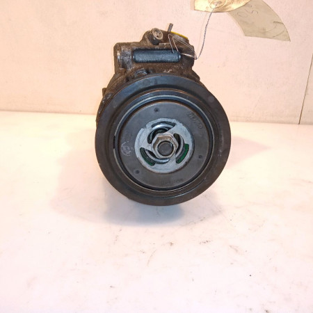 Compresseur air conditionne occasion VOLKSWAGEN GOLF V Phase 1 11-2003->10-2008 1.4i 75ch 1K0820859S