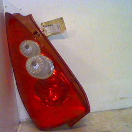 Feu arrière gauche occasion MAZDA MAZDA 5 I Phase 1 06-2005->10-2008 C23551180E
