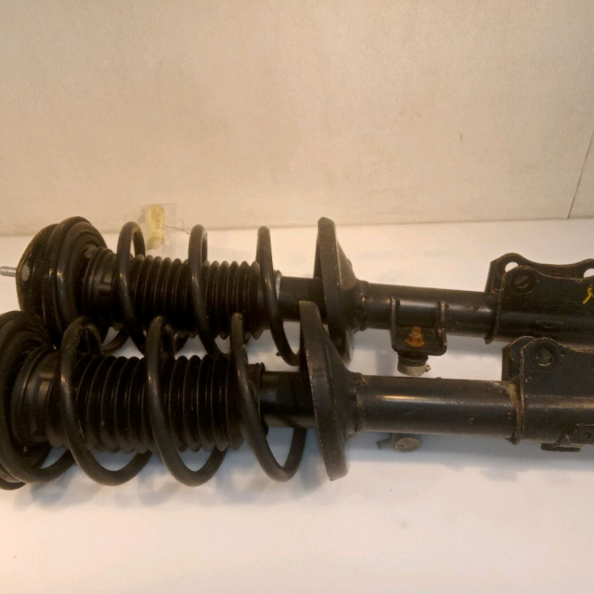 Amortisseur avant droit occasion SUZUKI GRAND VITARA II Phase 1 09-2005->09-2009 1.6 VVT 106ch 4160178K01 1