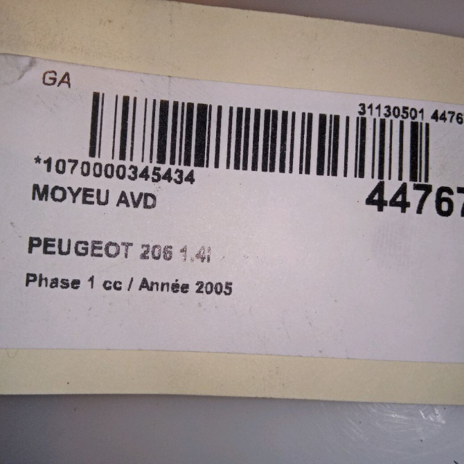 Moyeu avd occasion PEUGEOT 206 Phase 1 09-1998->03-2009 1.4i 330776 4