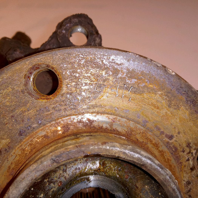 Moyeu avd occasion PEUGEOT 207 Phase 1 04-2006->06-2013 1.4 VTI 16v 95ch 330776 3