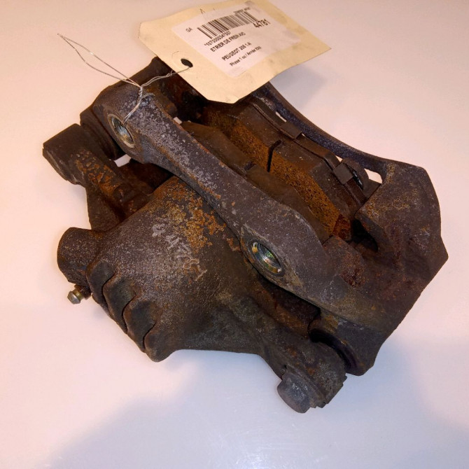 Etrier de frein avant droit occasion PEUGEOT 206 Phase 1 09-1998->03-2009 1.4i 4400J3 1