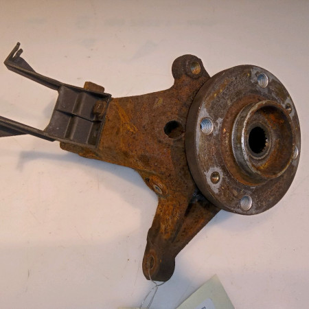 Moyeu avd occasion PEUGEOT 206 Phase 2 02-2003->02-2009 1.4 HDI 70ch 330776