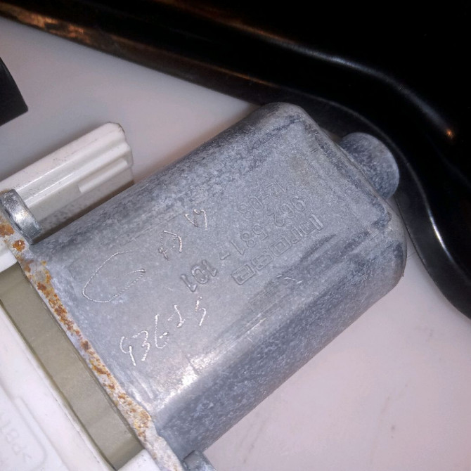 Mecanisme+moteur leve-glace avg occasion FIAT FREEMONT Phase 1 04-1995->04-1999 2.0 D 140ch K68043735AA 4