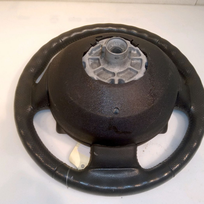 Volant de direction occasion RENAULT MEGANE II Phase 2 01-2006->06-2009 2.0 DCI 150ch 8200495295 2