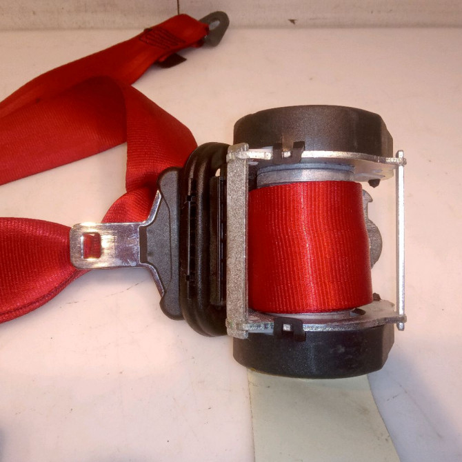 Ceinture arrière gauche occasion PEUGEOT 207 Phase 1 04-2006->06-2013 1.6 HDI 16v 90ch 8975KA 2