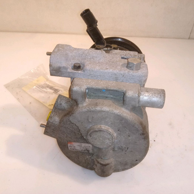 Compresseur air conditionne occasion HYUNDAI I 20 I Phase 1 04-2009->06-2012 1.4 CRDi 75ch 977011J200 3