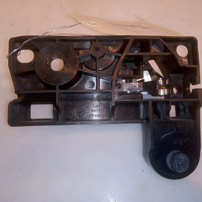 Poignee int porte avg occasion FIAT FREEMONT Phase 1 04-1995->04-1999 2.0 D 140ch K68103387AA 2