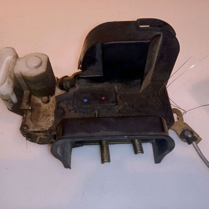 Serrure porte avg occasion FIAT PUNTO I Phase 1 11-1993->10-1999 1.1i 54ch 46759840 3