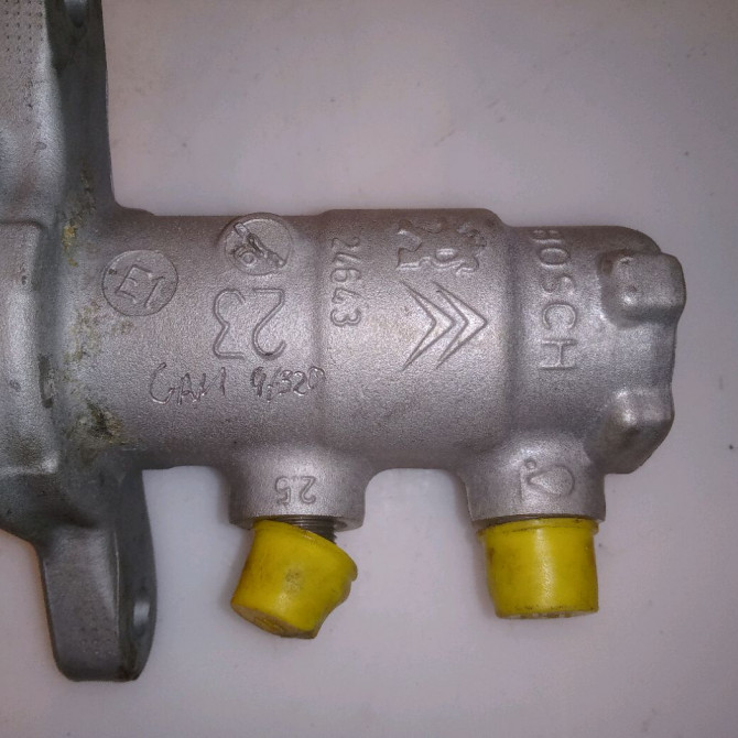 Maitre cylindre occasion CITROEN DS3 Phase 1 11-2009->03-2014 1.6 e-HDi 90ch 4601X1 3