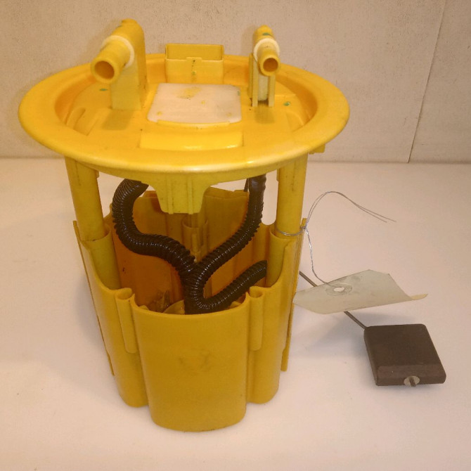 Jauge a carburant occasion PEUGEOT 206 Phase 2 02-2003->02-2009 1.4 HDI 70ch 2