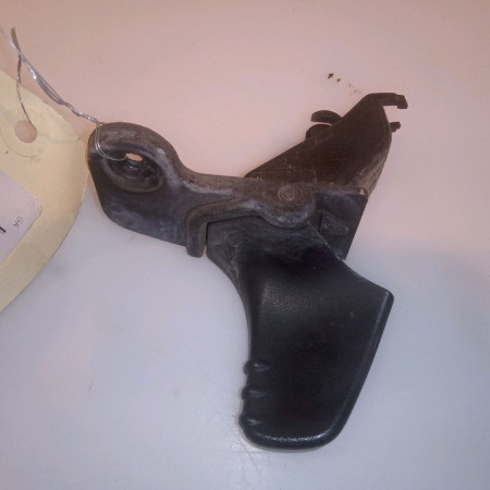 Poignee ext porte avd occasion RENAULT TWINGO II Phase 1 06-2007->11-2011 1.2i 16v 75ch 8200385179