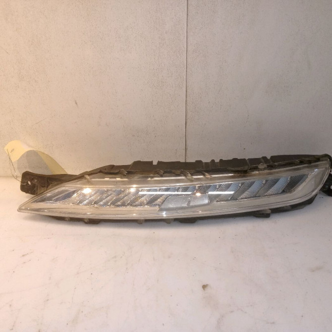 Feux position g occasion CITROEN C4 PICASSO II Phase 1 04-2013->... 1.6 e-HDi 8v 115ch 1