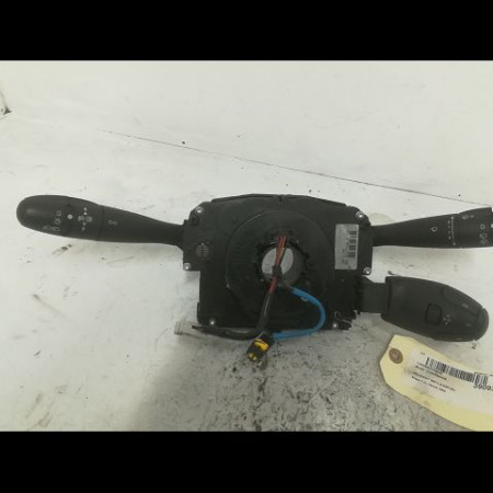 Bloc commodos occasion PEUGEOT 207 Phase 1 04-2006->06-2013 1.6 HDI 16v 90ch 6242SL