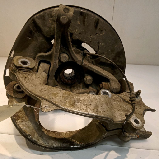 Moyeu avg occasion OPEL INSIGNIA Phase 1 01-2009->03-2013 13507374 3