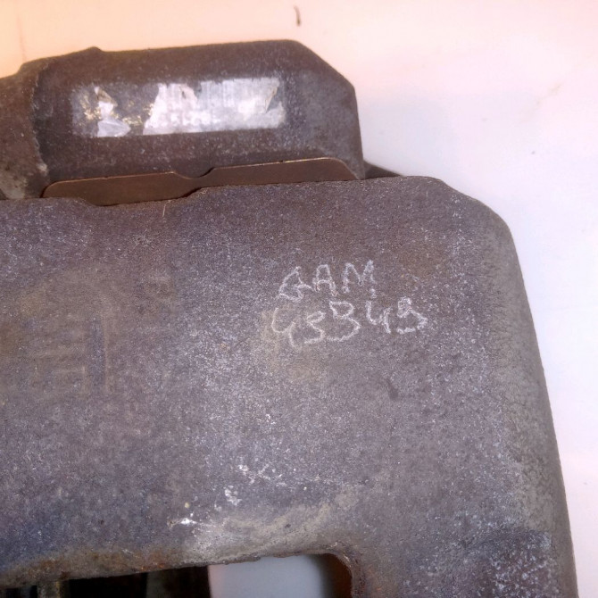 Etrier de frein avant gauche occasion OPEL INSIGNIA Phase 1 01-2009->03-2013 13279638 4