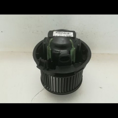 Ventilateur de chauffage occasion PEUGEOT 207 Phase 1 04-2006->06-2013 1.4 HDI 6441V5