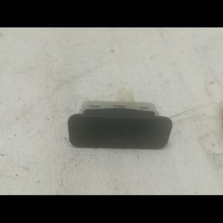 Actionneur serrure hayon occasion RENAULT CLIO IV Phase 1 07-2012->... 1.5 DCI 90ch