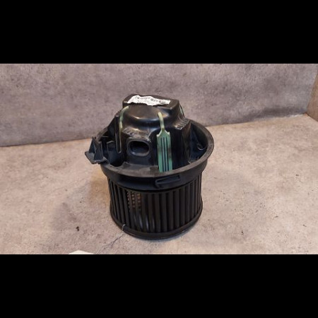 Ventilateur de chauffage occasion PEUGEOT 207 Phase 1 04-2006->06-2013 1.4 HDI 70ch 6441V5