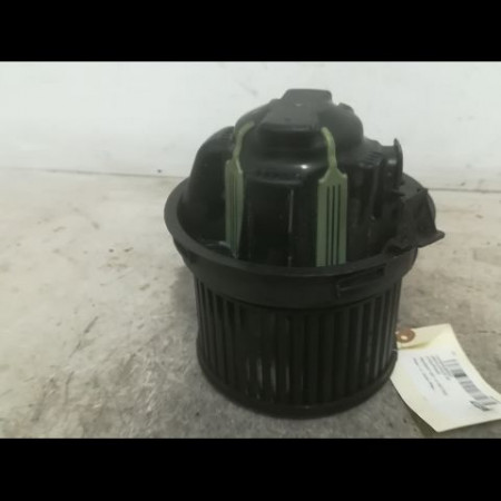 Ventilateur de chauffage occasion PEUGEOT 207 Phase 1 04-2006->06-2013 1.4 HDI 70ch 6441V5