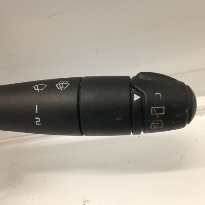 Commande essuie glace occasion RENAULT VELSATIS Phase 1 01-2002->04-2005 3.0 DCI V6 177ch 7701048915 2