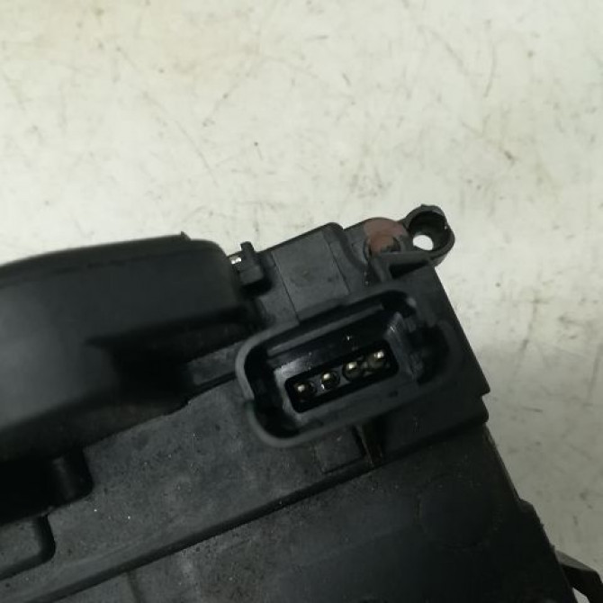 Serrure porte ard occasion RENAULT MEGANE III Phase 3 10-2013->... 1.6 DCI 130ch 825028873R 3