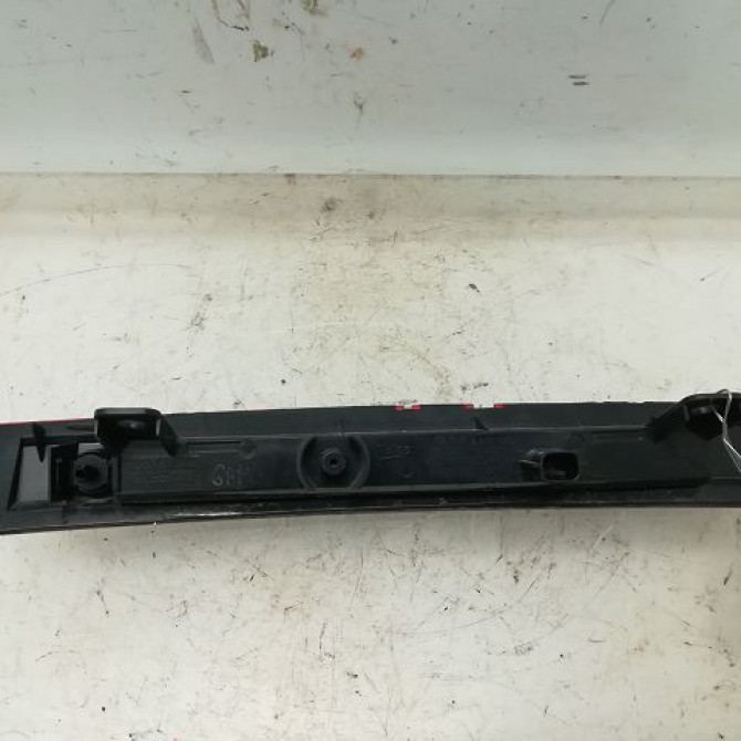 Feux stop supplementaire occasion RENAULT CAPTUR Phase 1 02-2013->... 1.2i 118 16V 265902759R 2