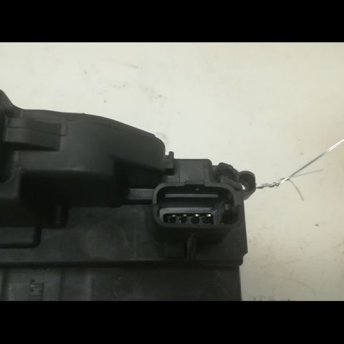 Serrure porte ard occasion RENAULT MEGANE III Phase 2 01-2012->06-2014 1.5 DCI 8v 110ch 825028873R 4