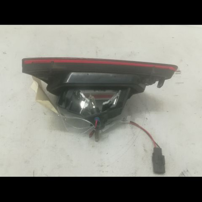 Feu arrière intérieur droit occasion RENAULT CLIO IV Phase 1 07-2012->... 1.5 DCI 90ch 2