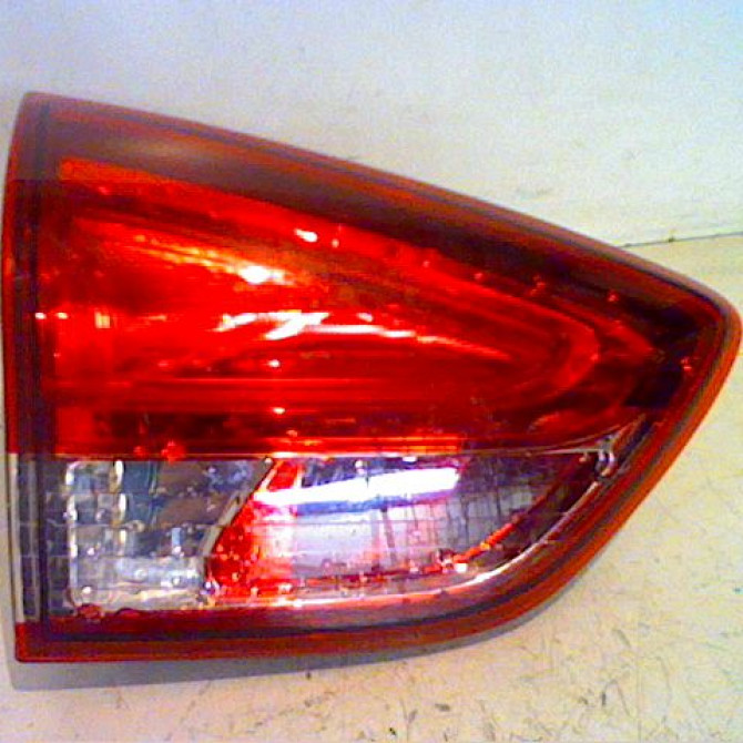 Feu arrière intérieur droit occasion RENAULT CLIO IV Phase 1 07-2012->... 1.5 DCI 75ch 1