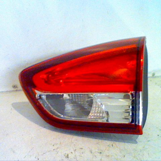 Feu arrière interieur gauche occasion RENAULT CLIO IV Phase 1 07-2012->... 1.5 DCI 75ch 1