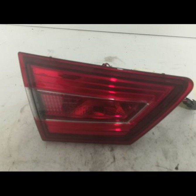 Feu arrière interieur gauche occasion RENAULT CLIO IV Phase 1 07-2012->... 1.5 DCI 90ch 1