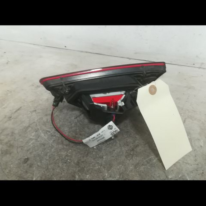 Feu arrière interieur gauche occasion RENAULT CLIO IV Phase 1 07-2012->... 0.9 TCE 90ch 2