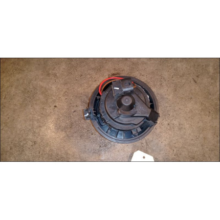 Ventilateur de chauffage occasion RENAULT CLIO IV Phase 1 07-2012->... 1.5 DCI 75ch 272101005R