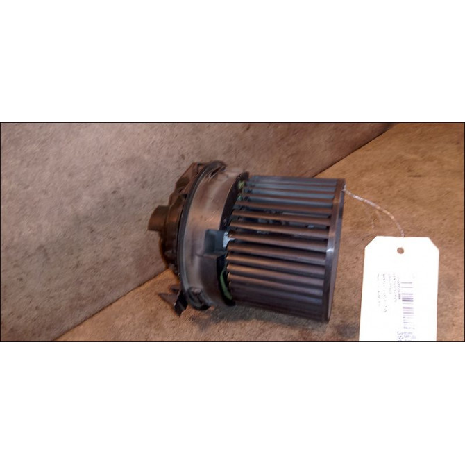 Ventilateur de chauffage occasion RENAULT CLIO IV Phase 1 07-2012->... 1.5 DCI 75ch 272101005R 2