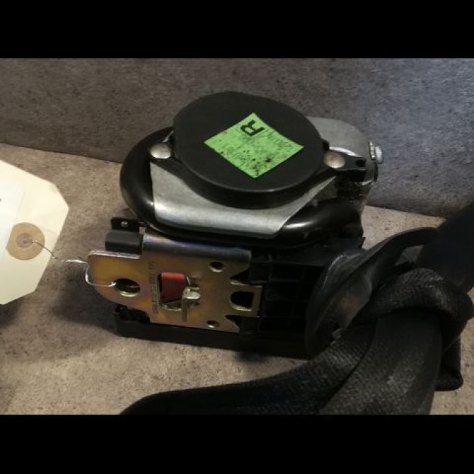 Ceinture avant droite occasion VOLKSWAGEN PASSAT IV Phase 2 10-2000->03-2005 1.9 TDI 100ch 3B1857706HHCP 3