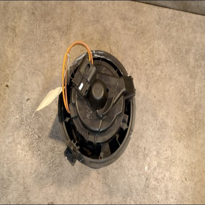 Ventilateur de chauffage occasion RENAULT CLIO IV Phase 1 07-2012->... 1.5 DCI 90ch 272101005R 2