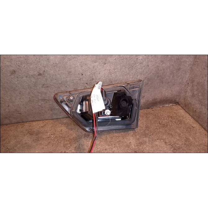 Feu arrière interieur gauche occasion RENAULT CLIO IV Phase 1 07-2012->... 1.5 DCI 75ch 2