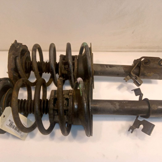 Amortisseur avant droit occasion RENAULT SCENIC I Phase 1 09-1996->08-1999 543021082R 1