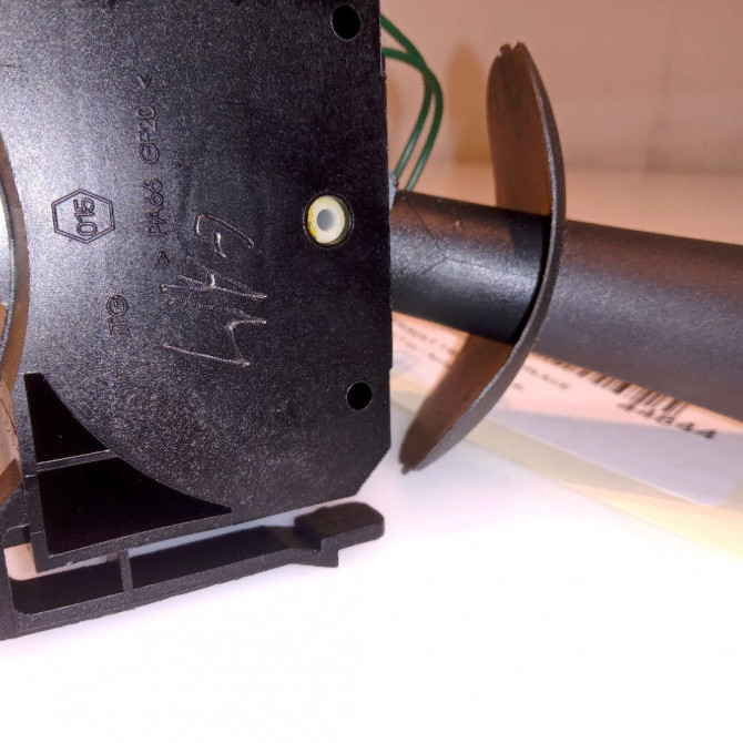 Commande essuie glace occasion RENAULT TWINGO II Phase 1 06-2007->11-2011 1.2i 60ch 7701048915 3